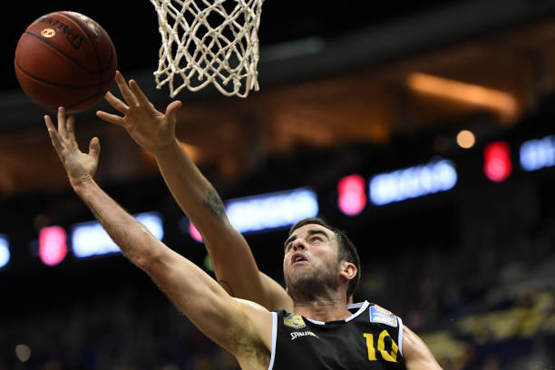 格伊的去留 格伊的去留